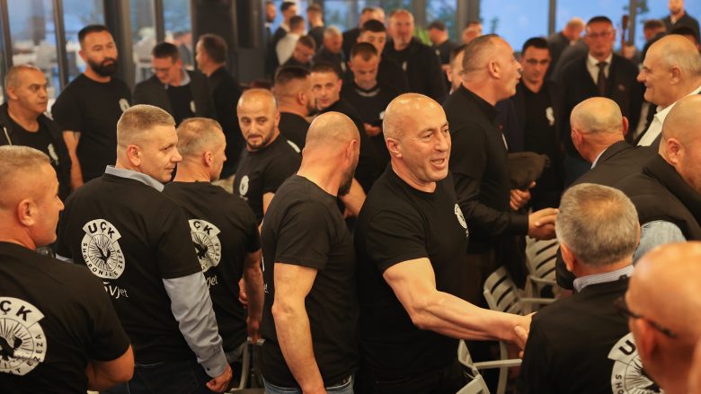 Në 25-vjetorin e themelimit, Haradinaj me njësinë elite të UÇK-së “Shqiponjat e Zeza”: Lufta e tyre shënonte fitore të njëpasnjëshme