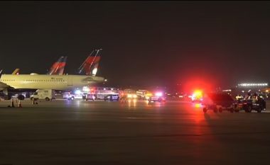Një punonjës i aeroportit San Antonio në Teksas humb jetën, përfundon në motorin e aeroplanit