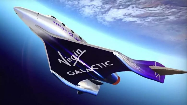 Argëtimi i ri ekstrem për miliarderët, fluturimi në hapësirë për 450,000 dollarë