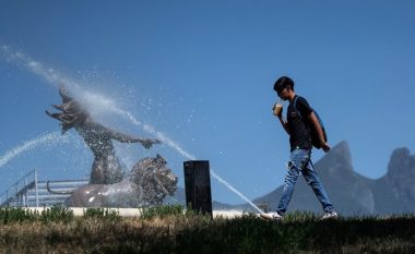 Vala e të nxehtit godet Meksikën, të paktën 100 persona humbin jetën