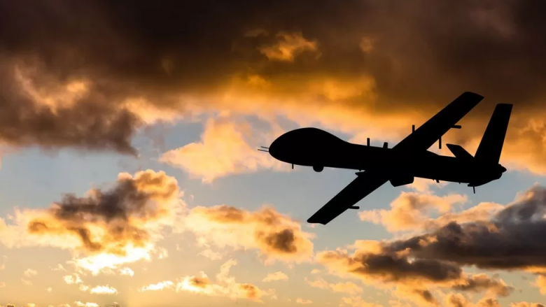 Forcat Ajrore të SHBA-së mohojnë se droni me inteligjencë artificiale e ka sulmuar operatorin e saj në testimet virtuale