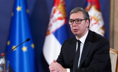 Vuçiq: Jam i gatshëm për kompromise, por kryetarët e komunave të veriut të japin dorëheqje