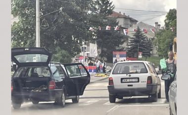 Ekipi i RTV 21 ndiqet nga një person i armatosur në Leposaviq