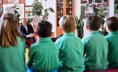 Haradinaj uron 1 Qershorin: Investimi në fëmijë, garanton të ardhme të sigurt
