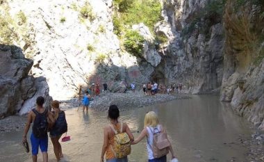 Mbytja e turistes gjermane, kërkohet ndalimi i hyrjes së turistëve në kanionet e Shqipërisë pa mjetet e sigurisë dhe guida të licencuara