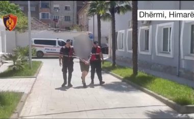 Kishin ardhur si turistë, arrestohen dy trafikantë britanikë në Shqipëri- shisnin droga të forta në Dhërmi