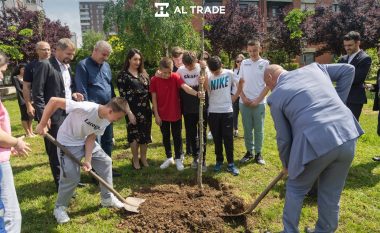 Në Ditën Botërore të Mjedisit, AL TRADE mbjell fidanë në qytetin e Drenasit