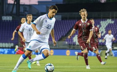Kosova dominon në pjesën e parë, por nuk arrin të gjejë golin