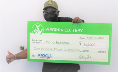 Bleu 25 bileta për një short lotarie – burri nga Virxhinia i fiton 125,000 dollarë