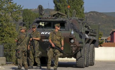 KFOR-i përgënjeshtron lajmet se “ua kanë ndaluar disa zyrtarëve kosovarë të udhëtojnë në veri të Kosovës”