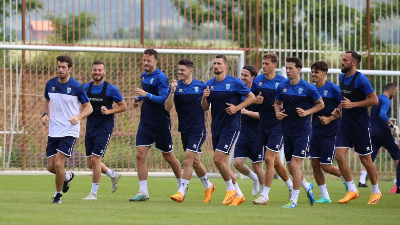 Kosova mbanë stërvitjen e radhës, vetëm një futbollist në dyshim për Rumaninë