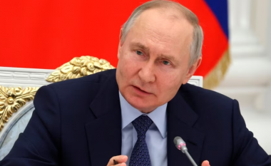 Ish-gjenerali amerikan: Putin më parë përdor armë bërthamore sesa humb luftën në Ukrainë