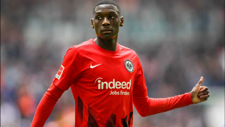 Manchester United i frustruar me Frankfurtin për çmimin e kërkuar për Kolo Muanin