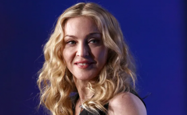 Zbulohen detaje të reja për shëndetin e Madonnas: Nuk mund të zgjohet nga shtrati, ka të vjella të pakontrolluara