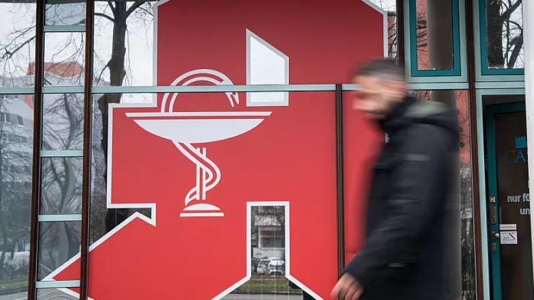 Farmacitë po mbyllen me një ritëm alarmant vitet e fundit në Gjermani – pse po ndodh kjo?