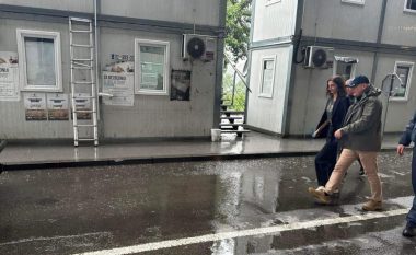 Ministri Sveçla viziton pikën kufitare në Jarinjë, vazhdon për në Bare