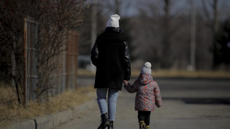 Njëzet fëmijë janë vrarë nga minat tokësore ruse në Ukrainë