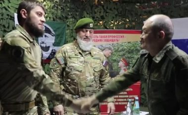 Mesazh për kreun e Wagnerit – Mercenarët e Kadyrovit nënshkruajnë kontratë me Rusinë