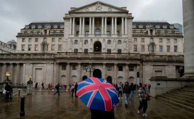 Banka e Anglisë rrit normat e interesit – niveli më i lartë në 15 vjet