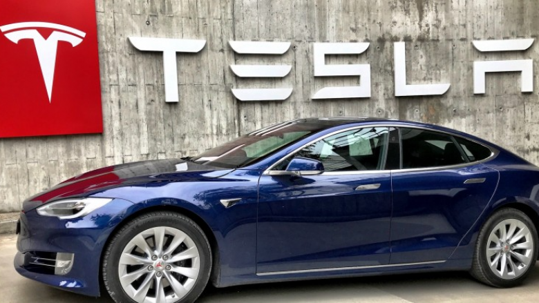 Tesla në bisedime për të ndërtuar një fabrikë të re në një vend evropian