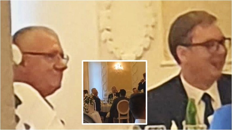 Vuçiq në dasmën e djalit të Sheshelit – me këngë që lavdërojnë çetnikun, njësitë e të cilit kryen krime kundër myslimanëve në Bosnjë dhe Sanxhak