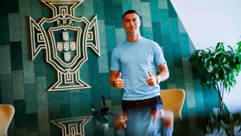 Ronaldo i disponuar para ndeshjeve të Portugalisë, pas stërvitjes shijoi perëndimin e diellit