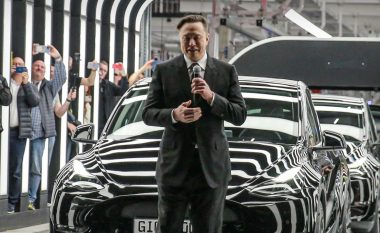 Elon Musk sjell “lajmin që mund të ndryshojë makinat përgjithmonë”