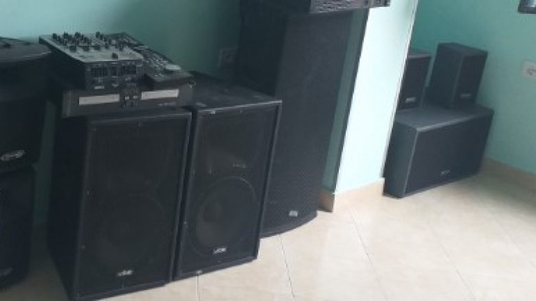Ndotje akustike, sekuestrohen pajisje muzikore në Durrës