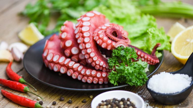 A ka përfitime shëndetësore nga ngrënia e oktapodit?
