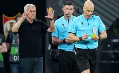 Suspendohet Mourinho dhe gjobitet Roma për sjelljen në finalen e Ligës së Evropës