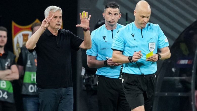 Suspendohet Mourinho dhe gjobitet Roma për sjelljen në finalen e Ligës së Evropës