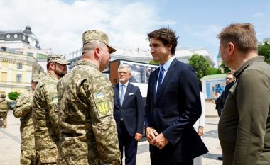 Kryeministri kanadez në një vizitë të papritur në Kiev