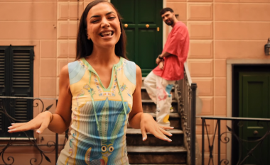 Ledri Vula publikon këngën e re "Gjendja" me protagoniste në klip Sara Hoxhën