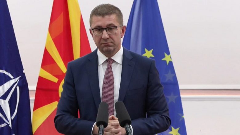 Mickoski: Nuk do të ketë dy 2/3 për ndryshimet kushtetuese, pas zgjedhjeve reformohet Maqedonia