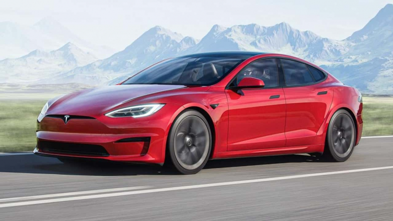 Tesla Model S mposht rekordin personal të Nürburgring