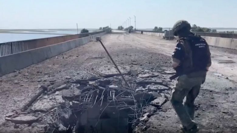 Ukraina shkatërroi ditë më parë një urë kyçe për Rusinë midis Krimesë dhe Khersonit