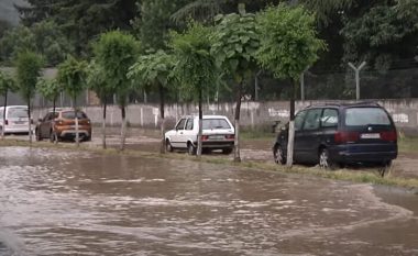 Reshjet e shiut, problemet me kanalizimin në Tetovë nuk kanë fund
