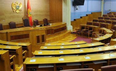 Shqiptarët me gjashtë deputetë – kush janë parlamentarët e rinj të Malit të Zi?