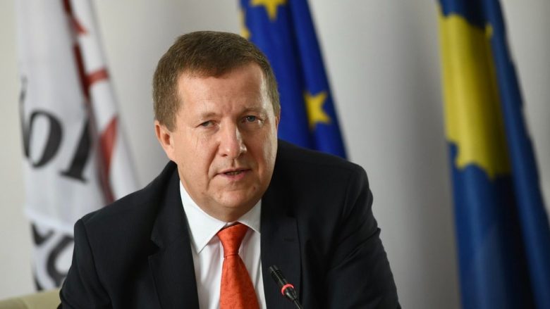 Szunyog bën thirrje për angazhim në përmirësimin e raporteve mes Kosovës dhe BE-së