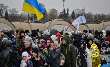 Kompanitë evropiane kërkojnë punësimin e çerek milioni refugjatë, kryesisht ukrainas