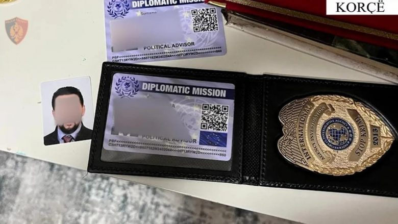 Pasaporta false drejt SHBA-së, goditet grupi kriminal në Shqipëri