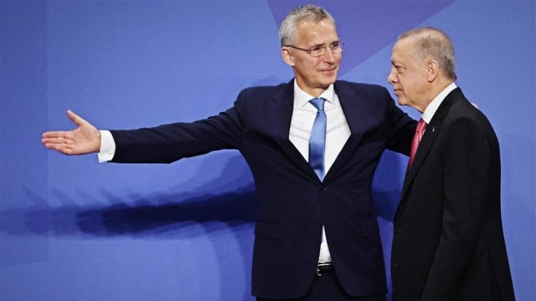 “Përpjekja e fundit” për të bindur Turqinë të lejojë Suedinë në NATO