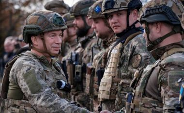 Gjenerali ukrainas: Rusët janë gjysmë të rrethuar në Bakhmut, do ta shfrytëzojmë këtë mundësi