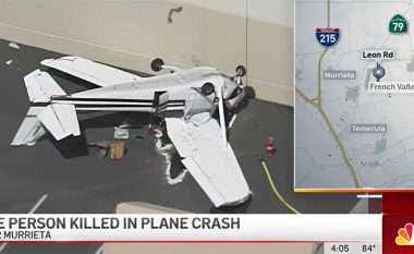 Një aeroplan i vogël rrëzohet në Kaliforni, humbën jetën një person dhe tre tjerë lëndohen