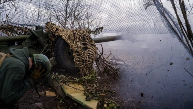 Komandanti i ushtrisë britanike: Rusia ka humbur gjysmën e aftësive luftarake në Ukrainë, është një dështim katastrofik për Moskën