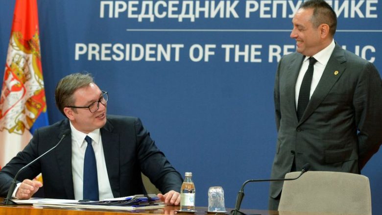 Vuçiq: Nëse do ta kisha sanksionuar Rusinë, SHBA-ja nuk do ta sanksiononte Vulinin – nuk do ta shkarkoj kreun e BIA-s