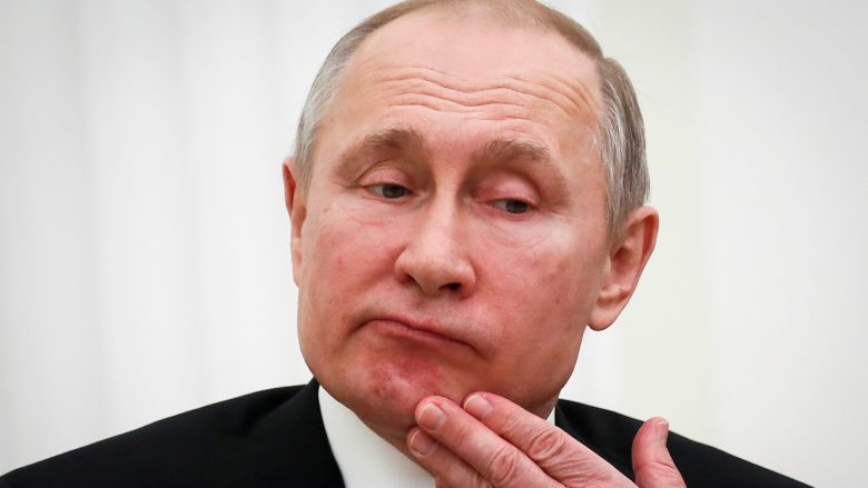 “Mund të vritet ose të vdesë nga sëmundja” – si do të përfundojë epoka e Putinit, disa prej skenarëve nga ish-spiuni britanik