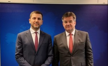 Krasniqi në takim me Lajçakun: PDK do të angazhohet fuqishëm në shtensionimin e situatës në veri