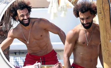 Ylli i Liverpool, Salah  tregon fizikun me muskuj nga pushimet në Mykonos