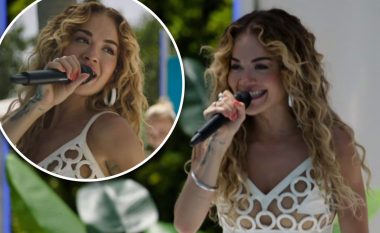Rita Ora dhuron performancë surprizë në spektaklin “Love Island” në Britani të Madhe